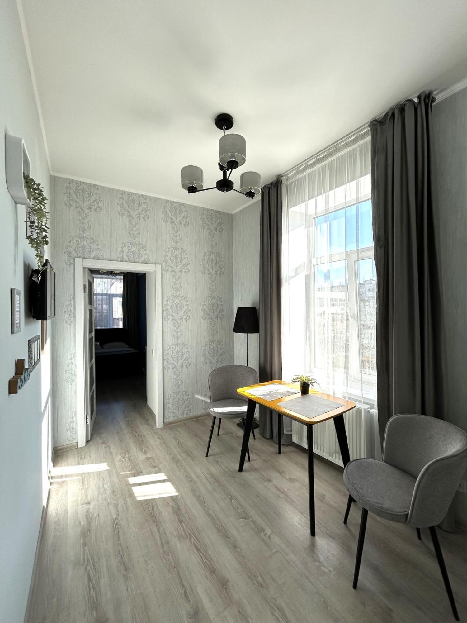 Romantic Apartment In The Сity Сenter إلفيف المظهر الخارجي الصورة